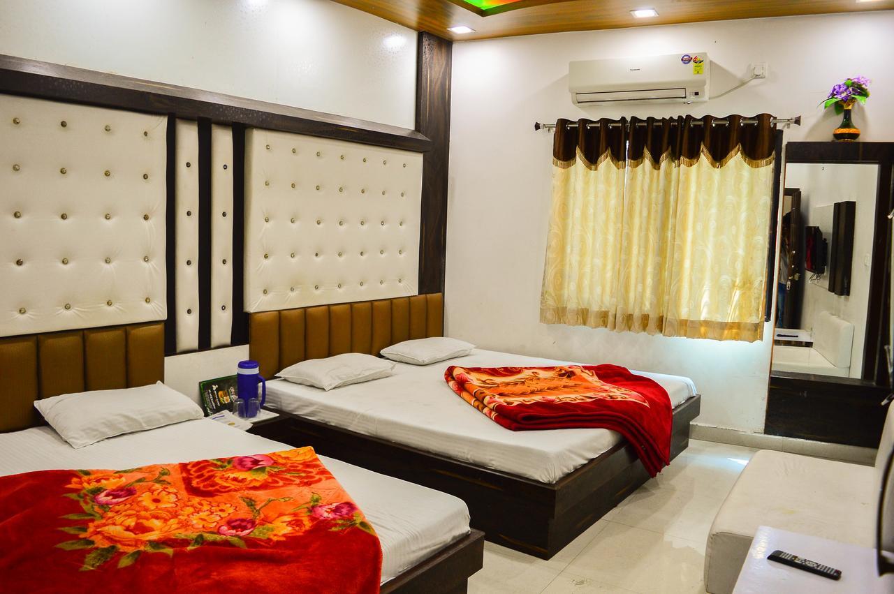 Hotel Shree Dwarkadhish Palace Ujjain Luaran gambar