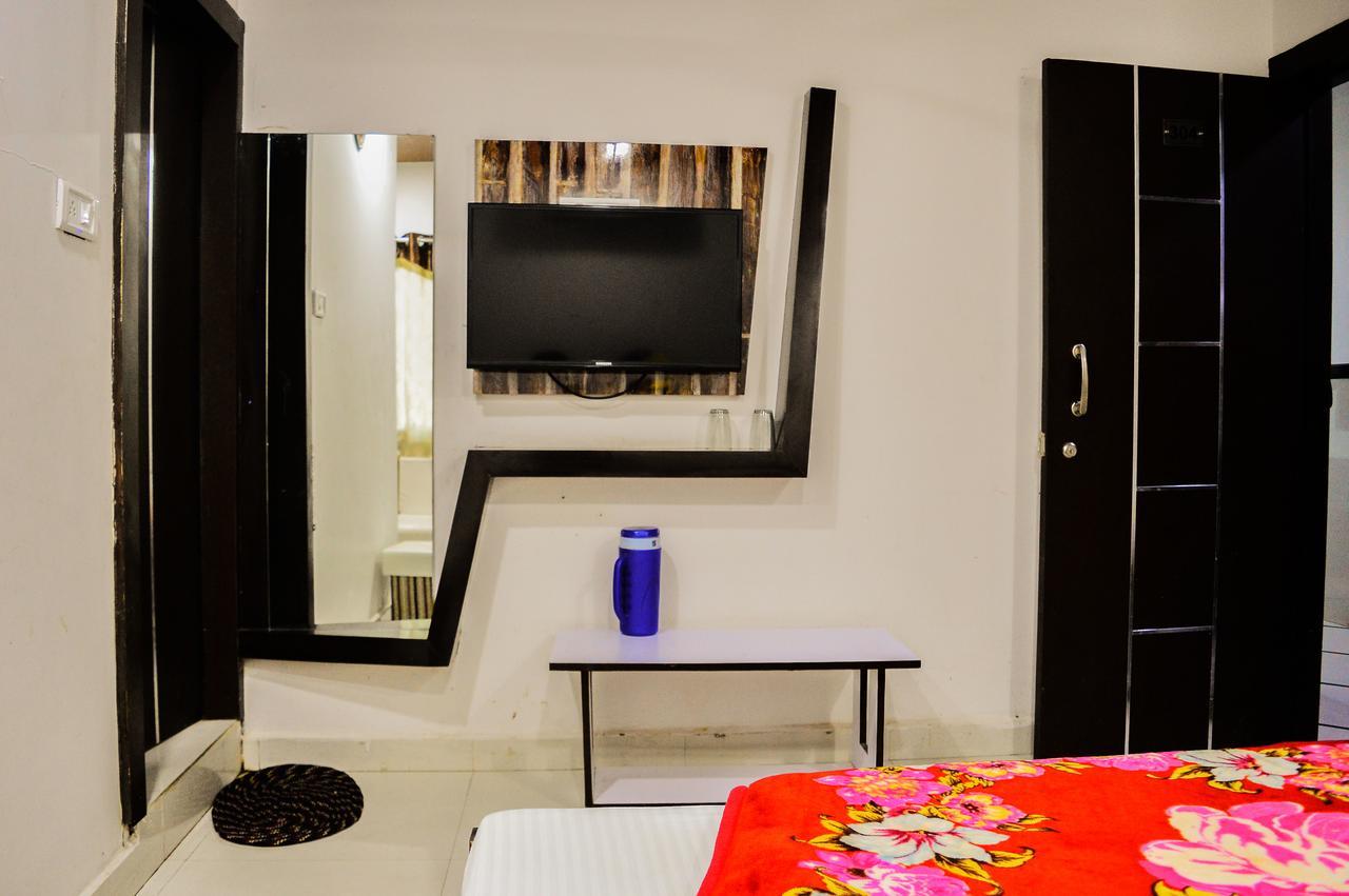 Hotel Shree Dwarkadhish Palace Ujjain Luaran gambar
