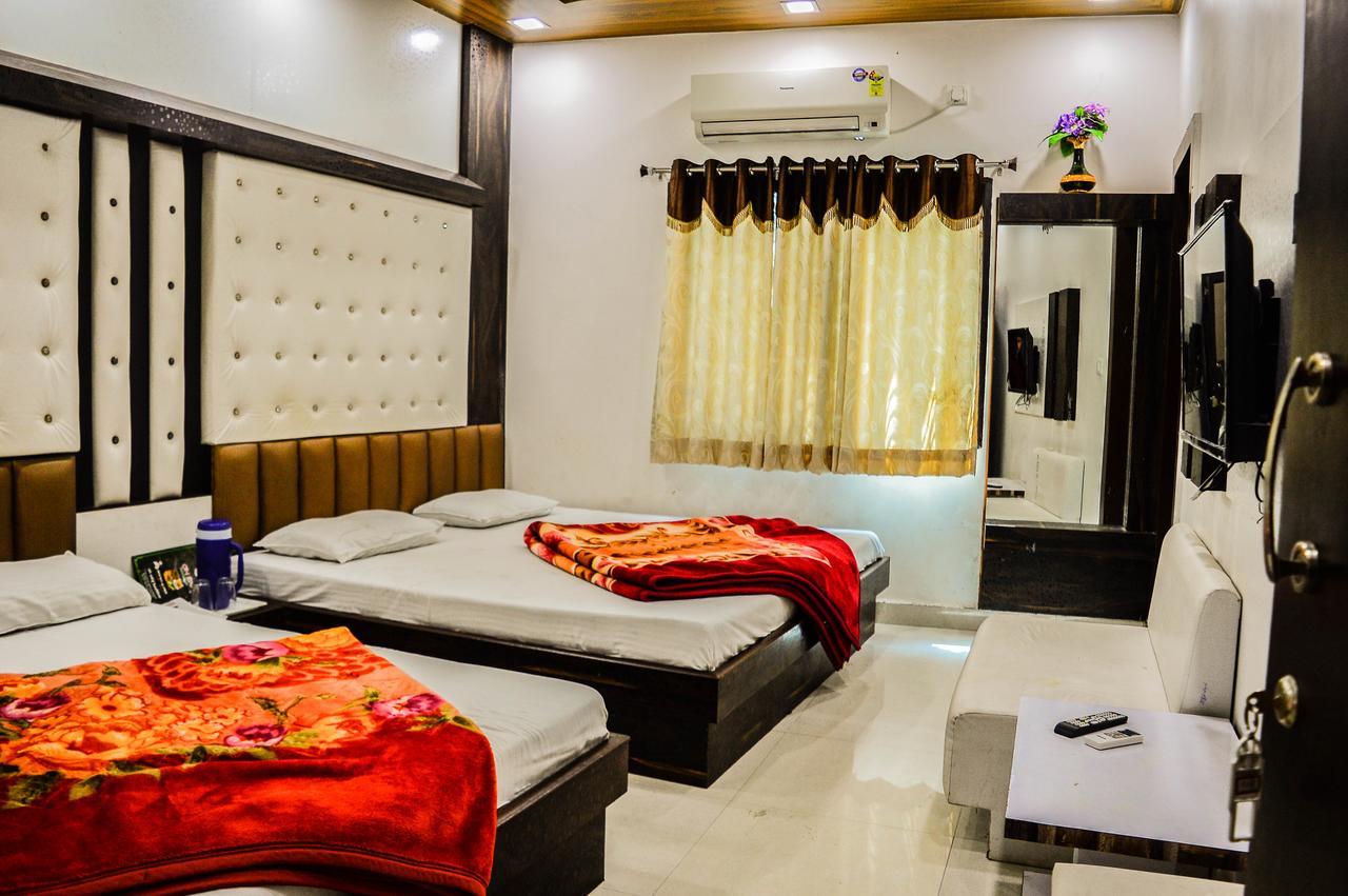 Hotel Shree Dwarkadhish Palace Ujjain Luaran gambar
